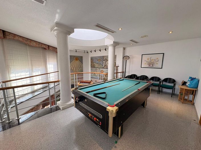 Image No.30-Villa de 6 chambres à vendre à Sax