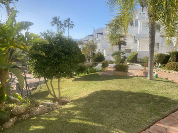 4-c23c0f86247804fa50226aecd8b0b2c8