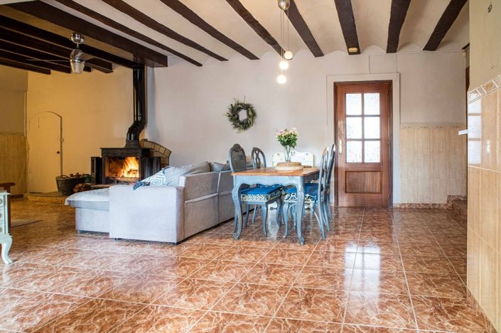 Image No.30-5 Bed Country House for sale