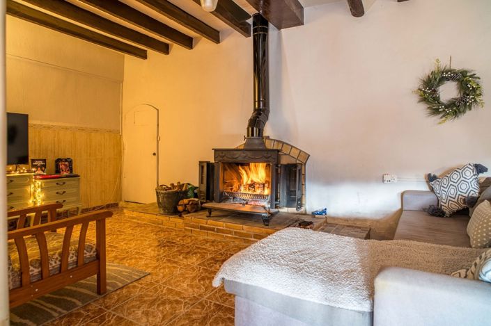 Image No.31-5 Bed Country House for sale