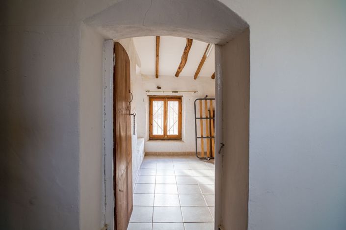 Image No.46-5 Bed Country House for sale