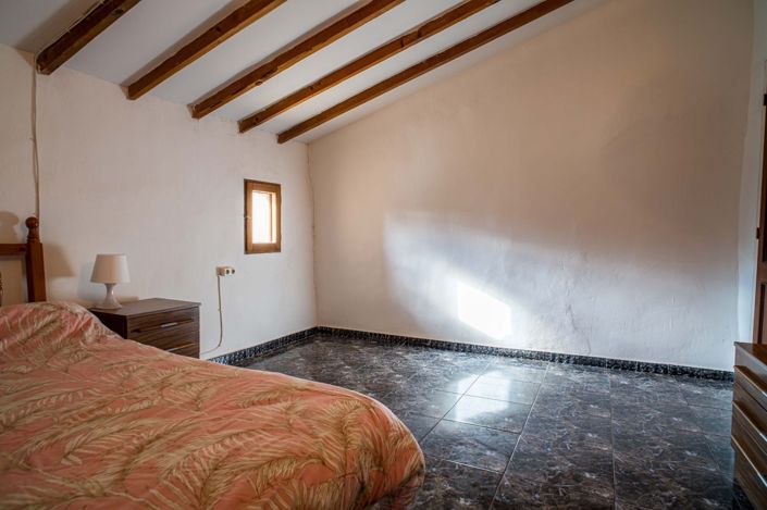 Image No.49-5 Bed Country House for sale