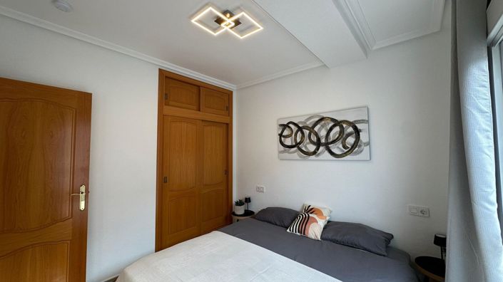 Image No.18-2 Bed Apartment for sale