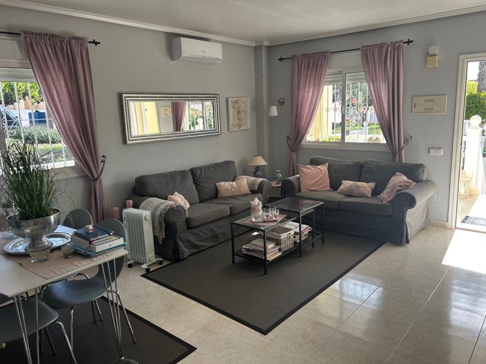 Image No.3-Villa de 3 chambres à vendre à Ciudad Quesada