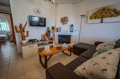 o1jee7oe1hqdo1saqtrifv9eeb3a