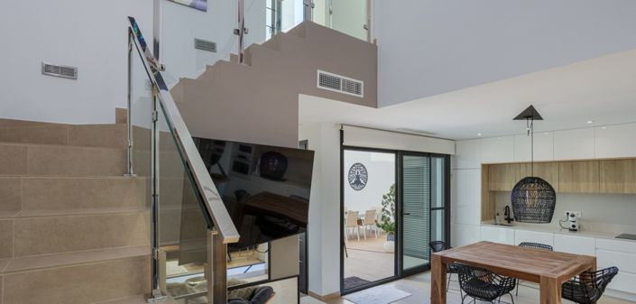 Image No.10-3 Bed Townhouse for sale