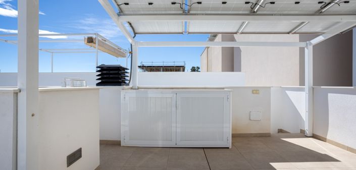 Image No.27-3 Bed Townhouse for sale