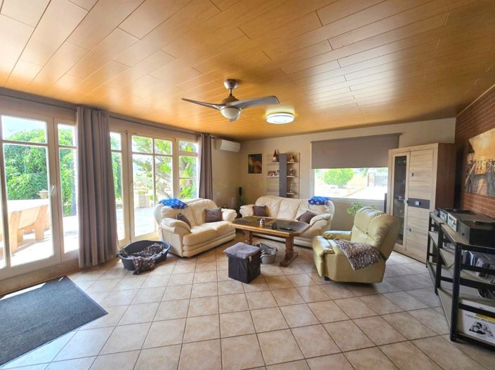 Image No.4-3 Bed Villa for sale