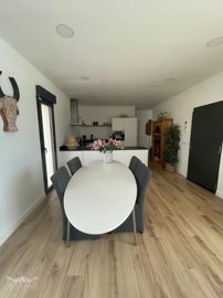 617345b65094-121d-484a-9f81-49f6da3e9b10