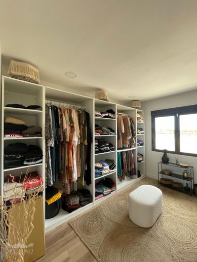 Image No.24-3 Bed Townhouse for sale