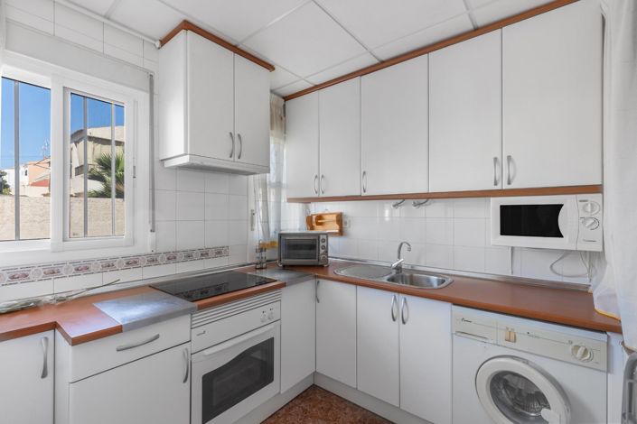 Image No.9-2 Bed Apartment for sale