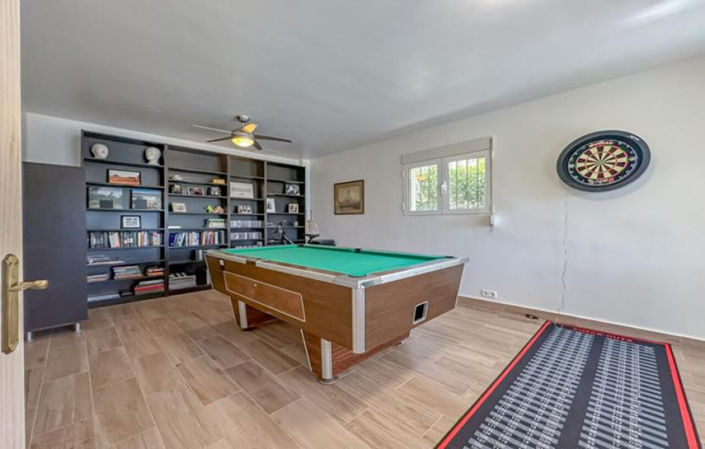 Image No.18-6 Bed Villa for sale