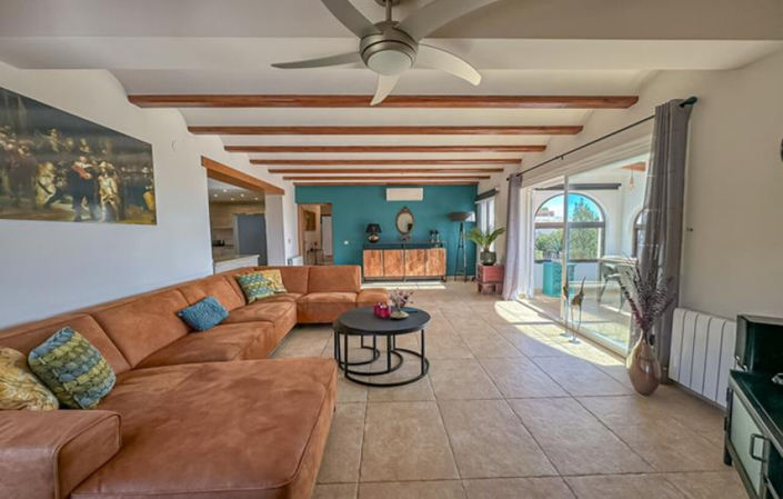 Image No.27-6 Bed Villa for sale