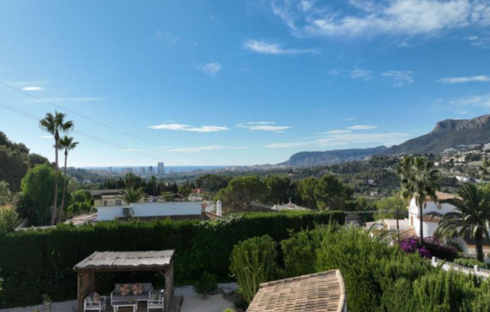 Image No.35-6 Bed Villa for sale