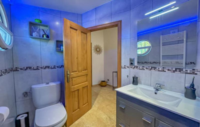 27626-villa-for-sale-in-calpe-4185771-large