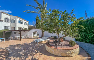 27626-villa-for-sale-in-calpe-4185772-large