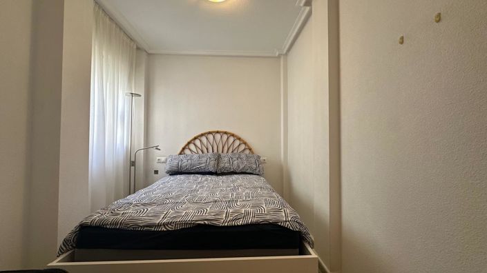 Image No.11-1 Bed Apartment for sale