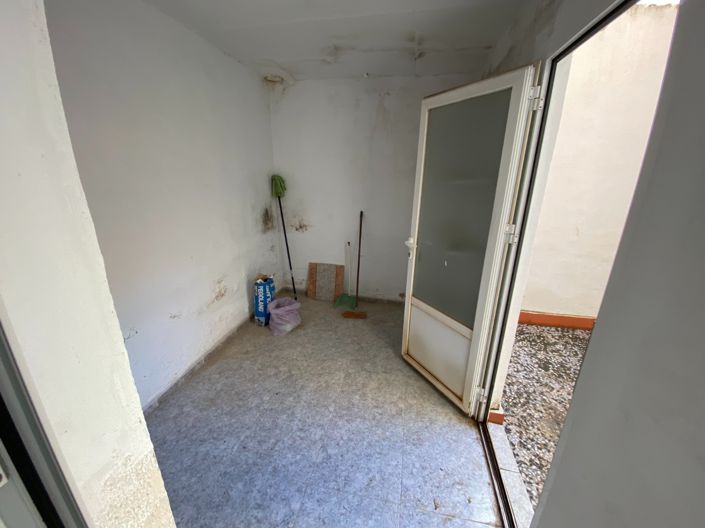 Image No.12-3 Bed Apartment for sale