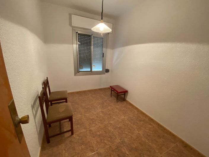 Image No.17-3 Bed Apartment for sale