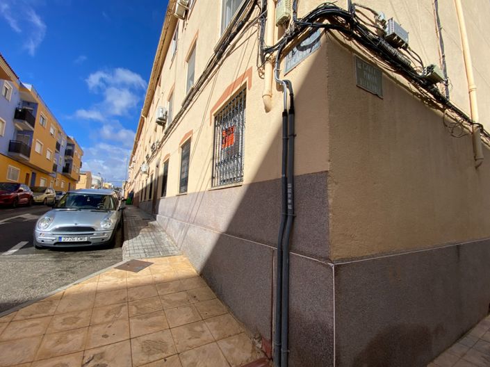 Image No.20-3 Bed Apartment for sale