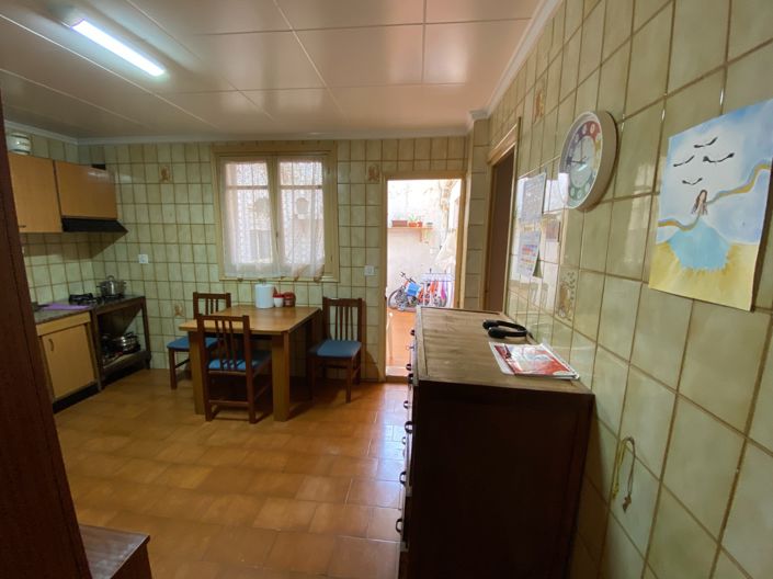 Image No.2-Appartement de 4 chambres à vendre à Sax