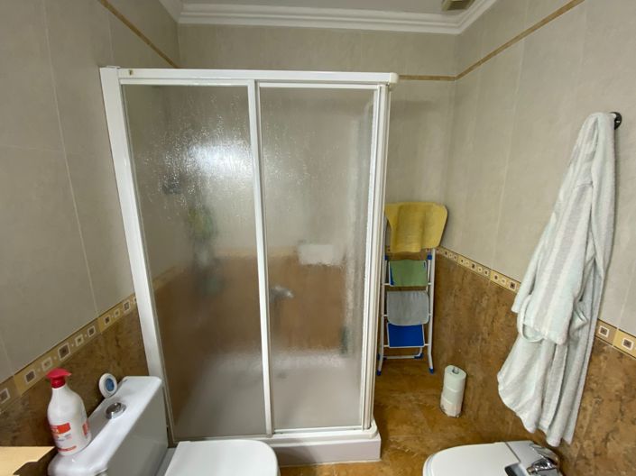 Image No.18-Maison de ville de 7 chambres à vendre à Sax