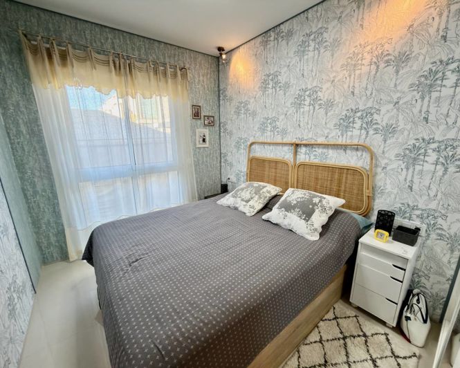 Image No.11-2 Bed Apartment for sale