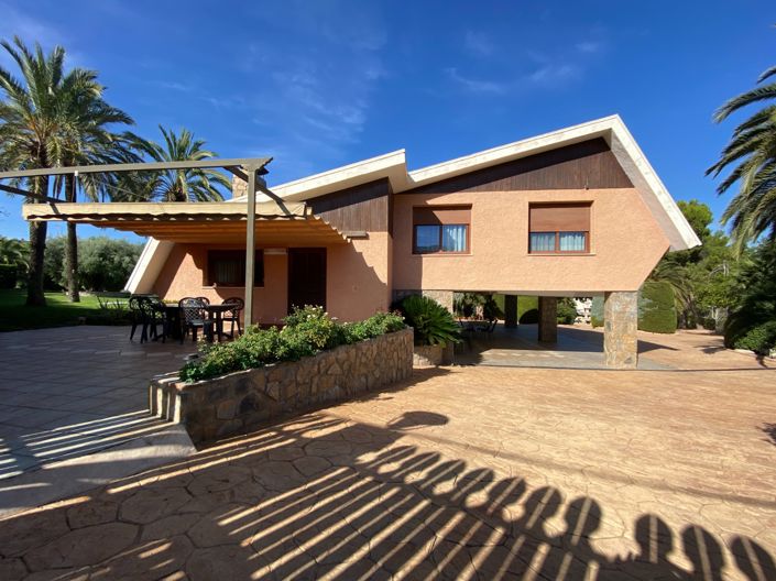 Image No.30-Villa de 5 chambres à vendre à Petrer