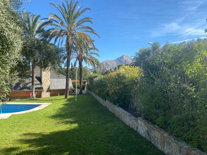 Image No.32-Villa de 5 chambres à vendre à Petrer