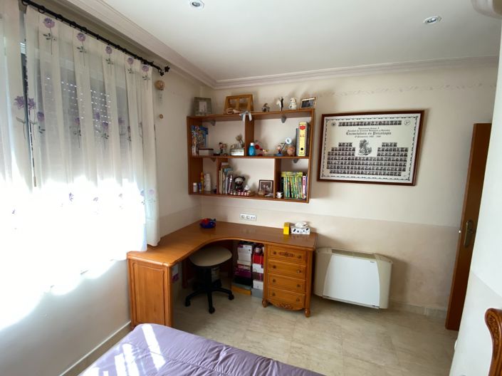 Image No.41-Villa de 5 chambres à vendre à Petrer