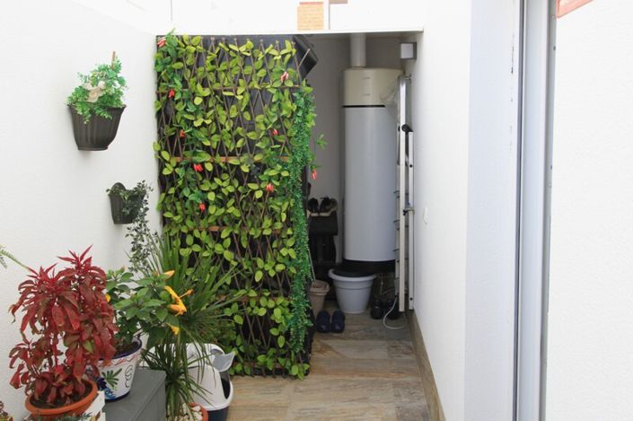 Image No.13-3 Bed Townhouse for sale