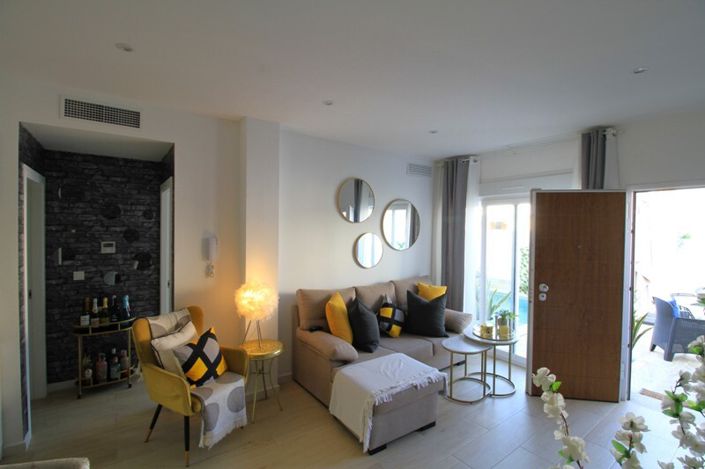 Image No.41-3 Bed Townhouse for sale