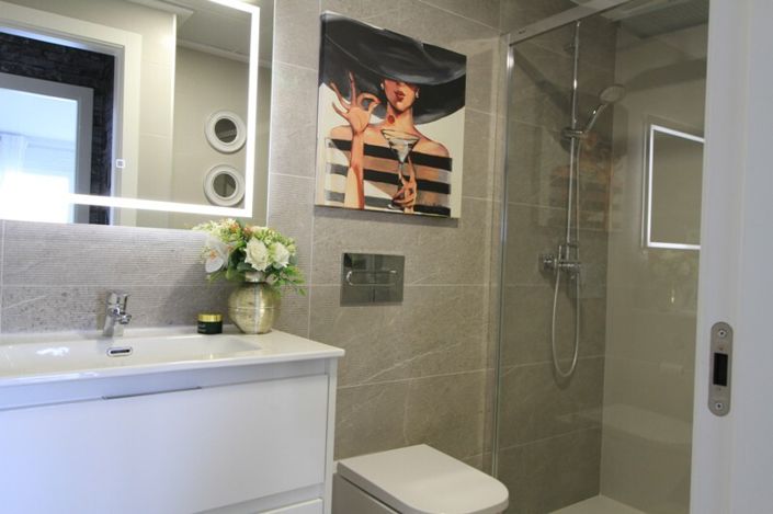 Image No.8-3 Bed Townhouse for sale