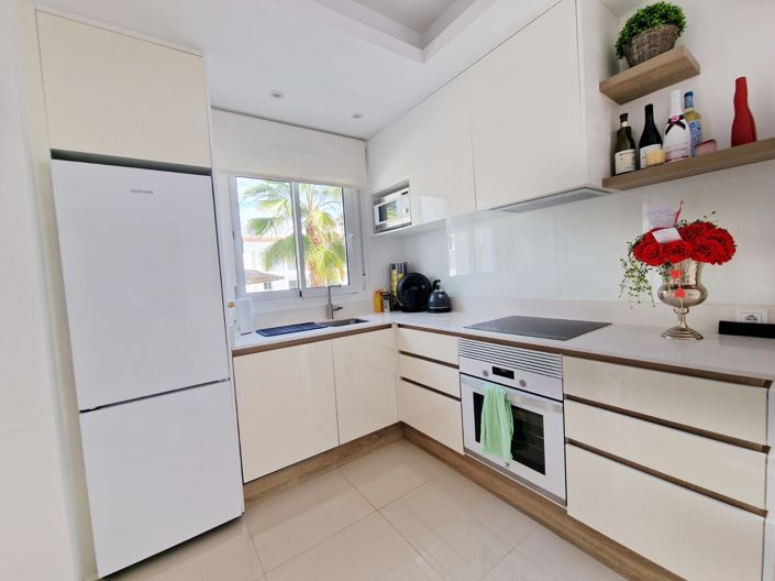 Image No.10-2 Bed Apartment for sale