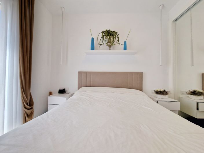 Image No.14-2 Bed Apartment for sale