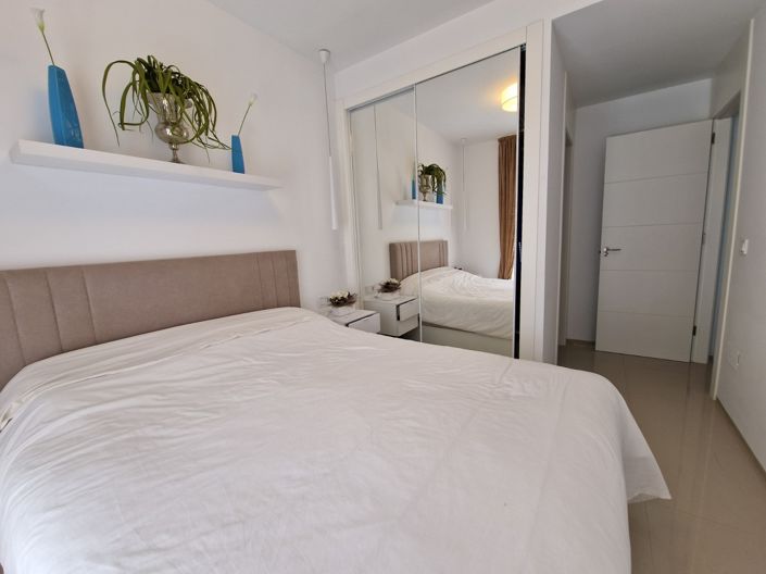 Image No.15-2 Bed Apartment for sale