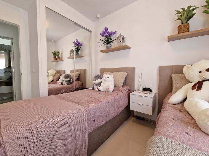 Image No.21-2 Bed Apartment for sale