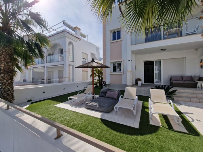 Image No.25-2 Bed Apartment for sale