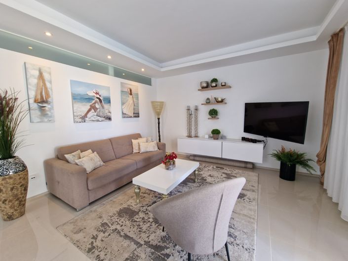 Image No.9-2 Bed Apartment for sale