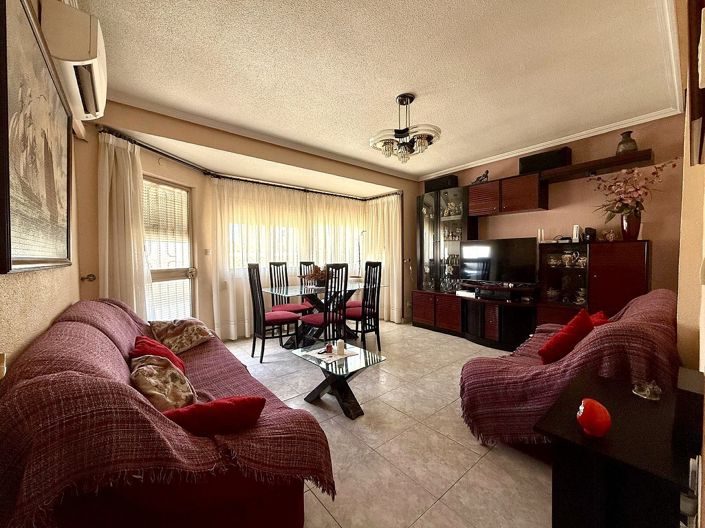 Image No.6-5 Bed Apartment for sale