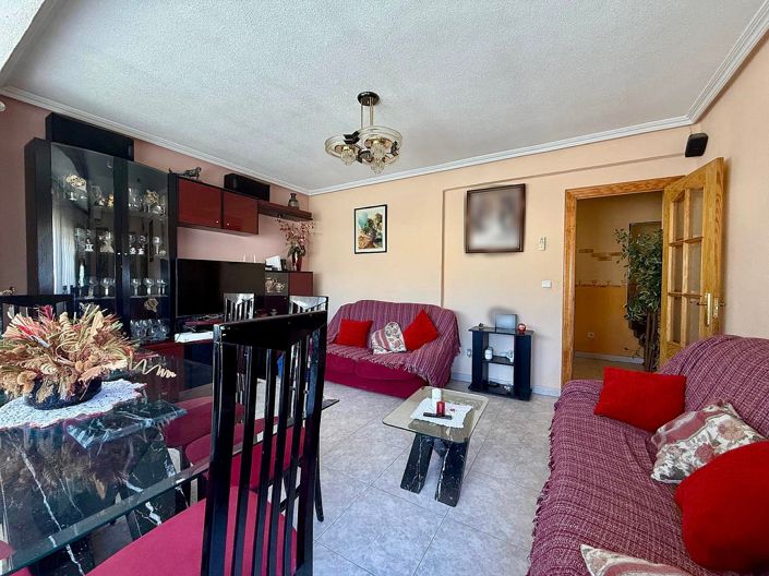 Image No.8-5 Bed Apartment for sale