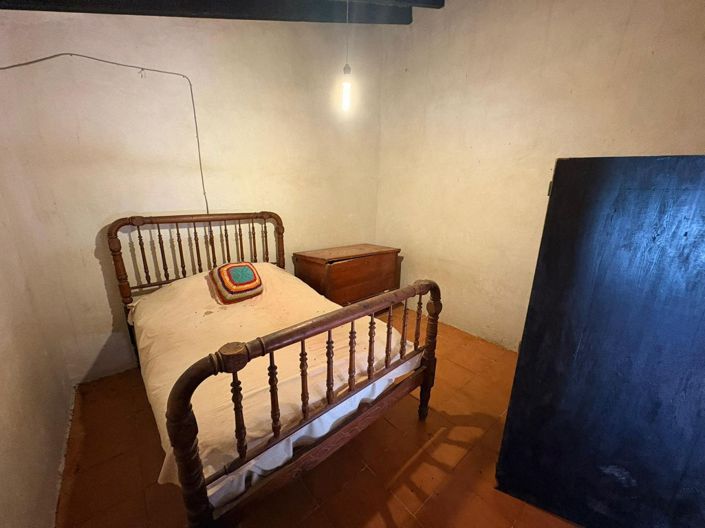 Image No.17-4 Bed Country House for sale