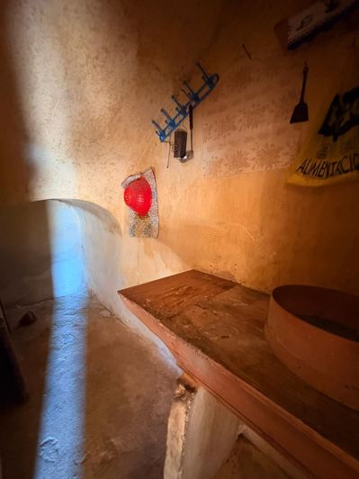 Image No.23-4 Bed Country House for sale