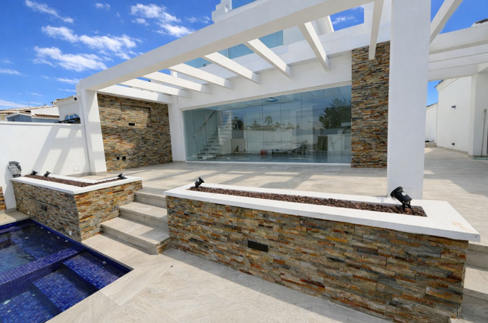 Image No.23-Villa de 3 chambres à vendre à Torrevieja