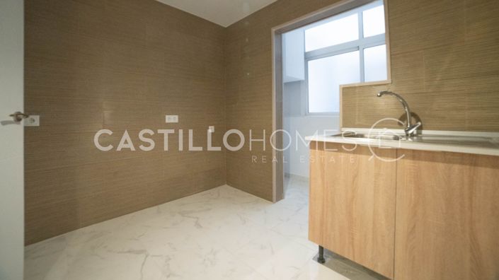 Image No.13-3 Bed Apartment for sale