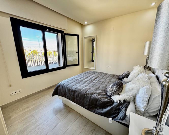 Image No.16-3 Bed Villa for sale