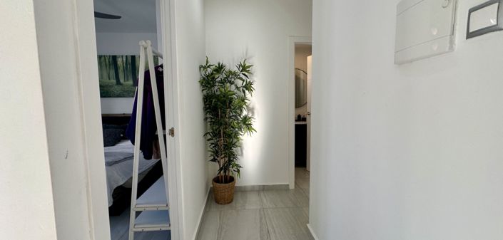 Image No.18-5 Bed Villa for sale