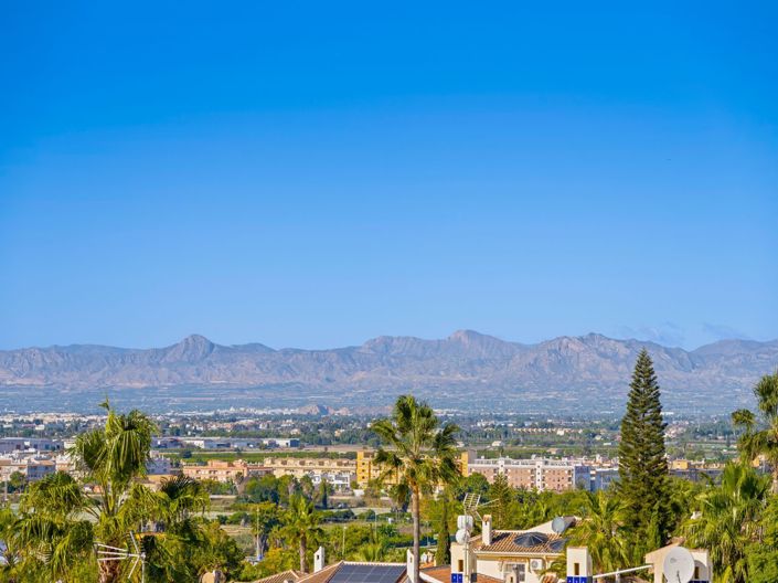 Image No.8-3 Bed Villa for sale