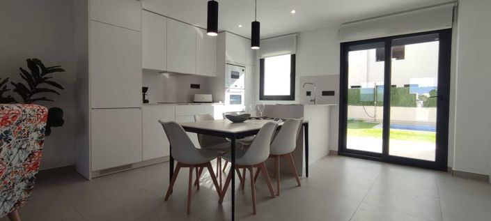 Image No.3-3 Bed Villa for sale