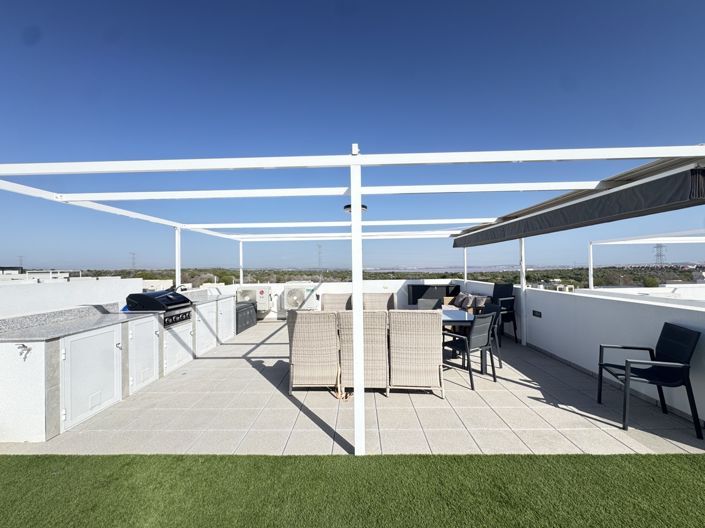 Image No.30-5 Bed Villa for sale